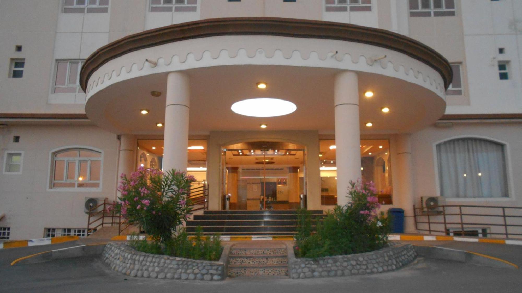 Nizwa Hotel Apartments Dış mekan fotoğraf